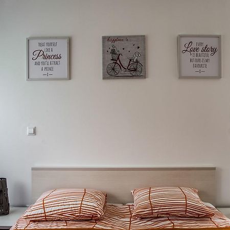 Lakeside Jarun Apartment ซาเกร็บ ห้อง รูปภาพ