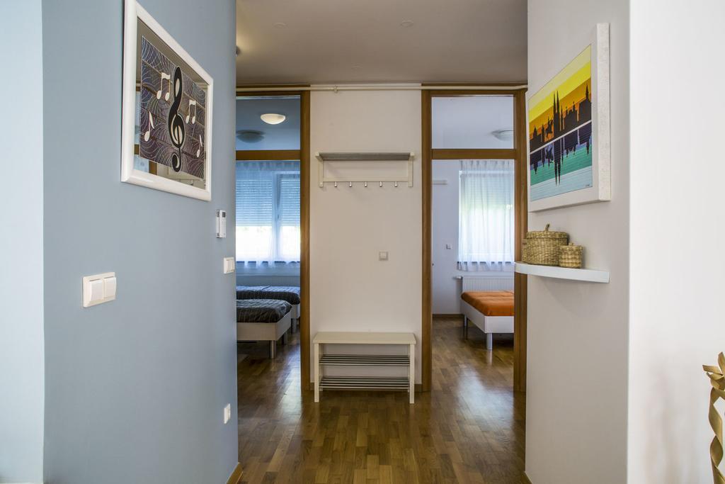 Lakeside Jarun Apartment ซาเกร็บ ห้อง รูปภาพ